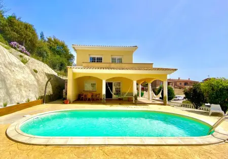 Villa à Vidreres, Villa de Charme à Vidreres avec Piscine Privée - L1065815 - Photo 1