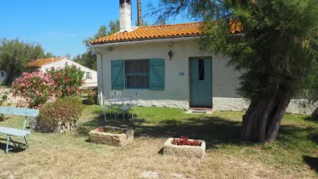 Maison à Saintes Maries de la Mer, Maison charmante à Saintes-Maries-de-la-Mer avec piscine partagée - L1066394 - Photo 1